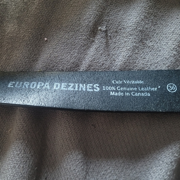 Europa Dezines Black Leather Belt 36 - Picture 2 of 3
